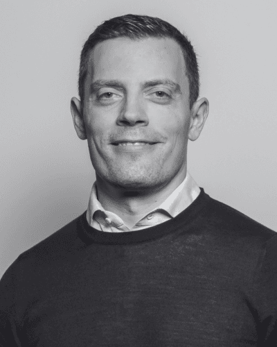 Dr. Julian Wichmann