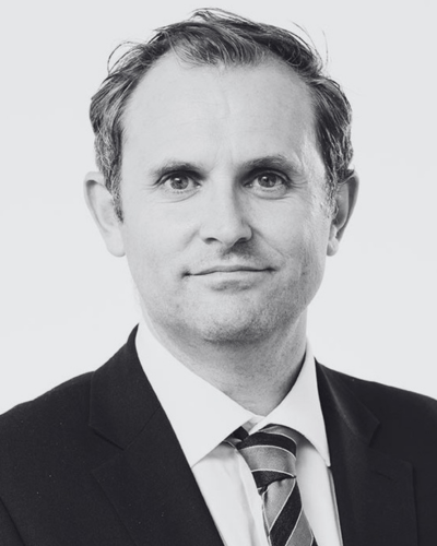 Dr Mikael Sodergren